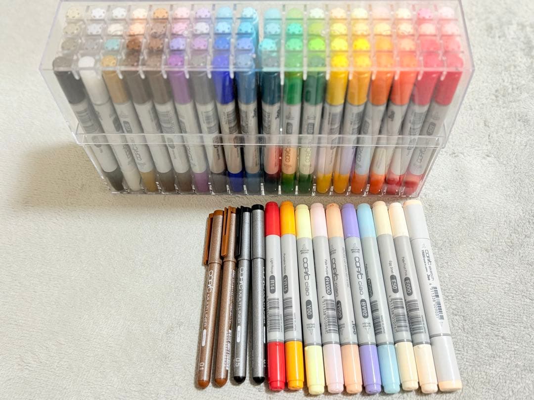 コピック72色+10色+マルチライナー4本