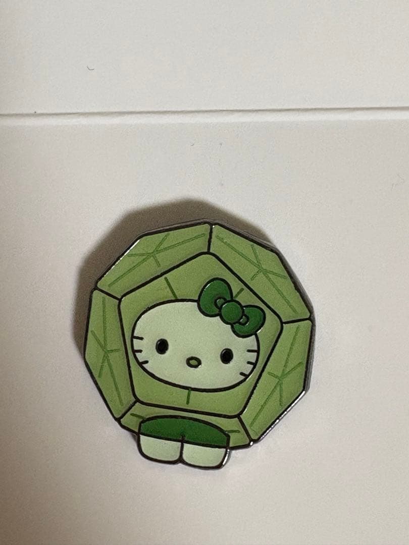 日本館藻キティ　ピンバッチ　4個セット