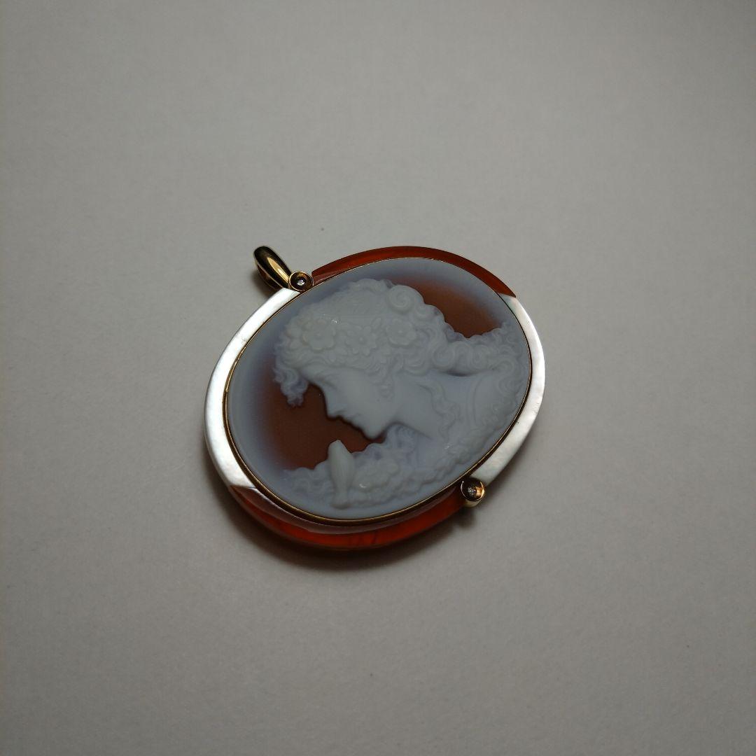 K18　カメオの　ブローチ　ペンダントトップ　18金　750　ダイヤモンド