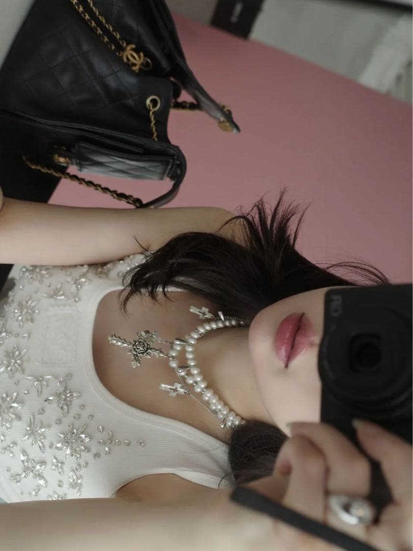 新品タグ付 ホワイト ダーリッチ ジュエリーリブノースリトップス フリー