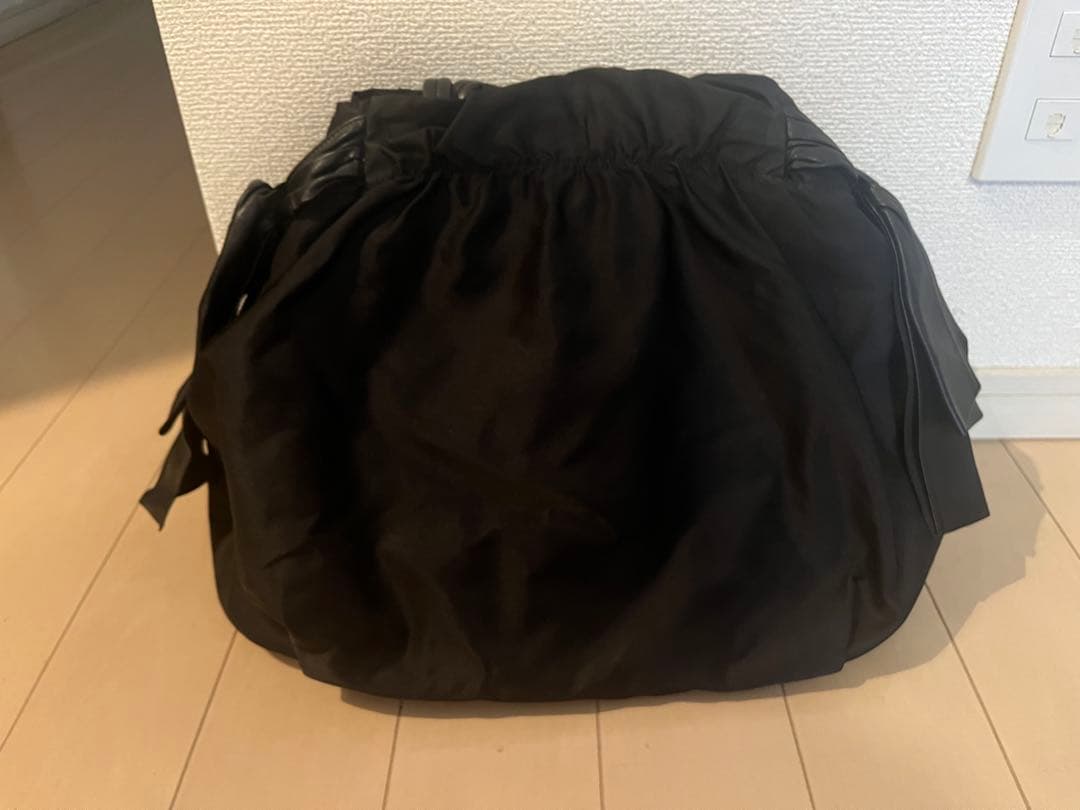 PRADA ブラック トートバッグ