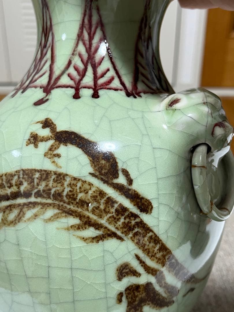 中国美術 龍泉窯 古典焼 官窯 希少 手描 雙耳 彫雲龍文壺 花器 唐物 骨董