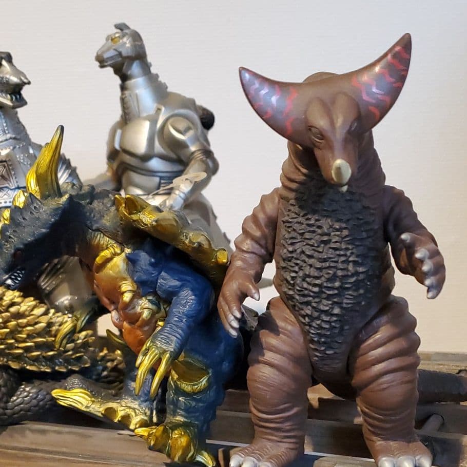 当時物ソフビ11体　ゴジラ　ウルトラマン