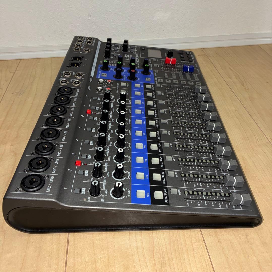 ZOOM L-12 デジタルミキサー ズーム　live TRAK