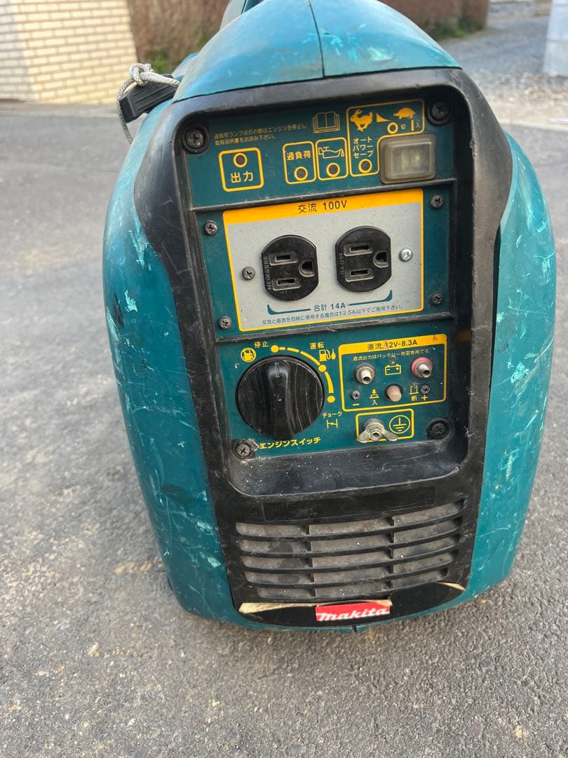 ジャンク品マキタ　発電機　G１４０ＩＳ