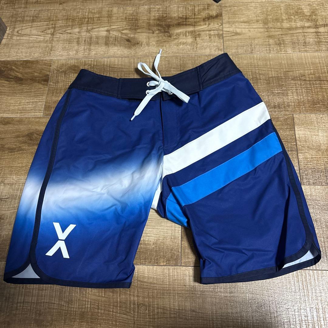 VEATM ストライプデザイン 水着 Sサイズ