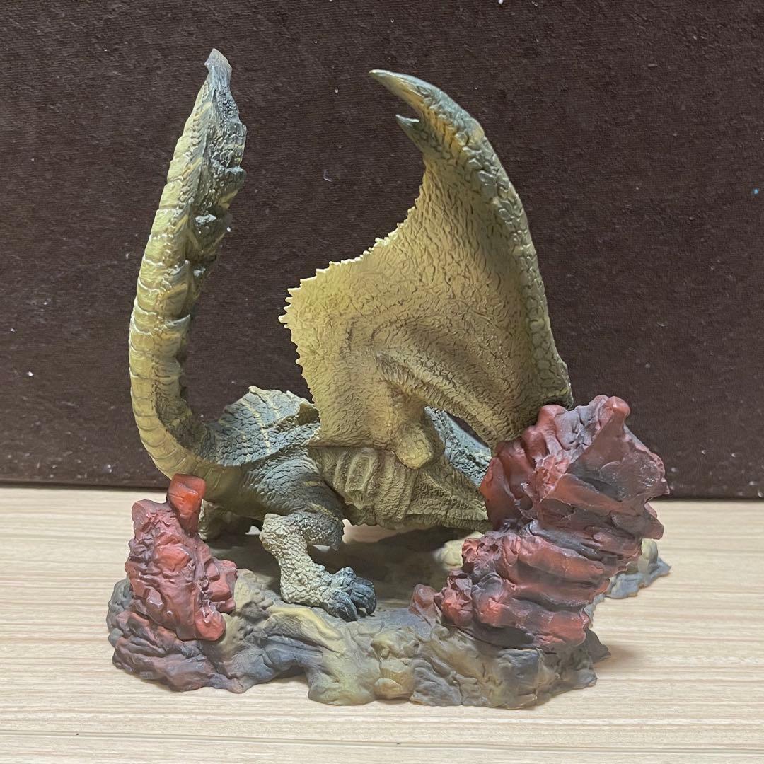 モンスターハンター モンハン クリエイターズ フィギュア ティガレックス 亜種