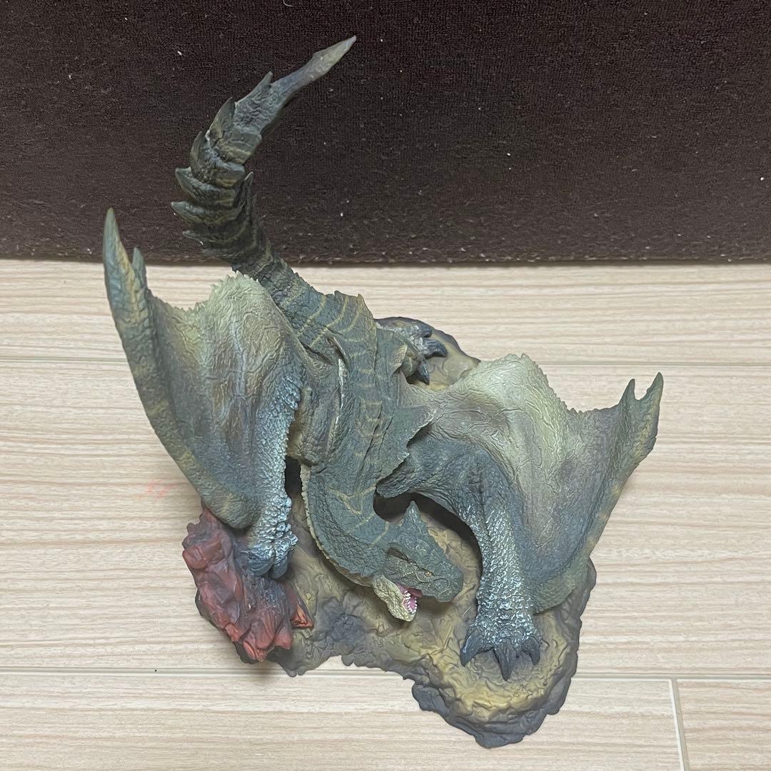 モンスターハンター モンハン クリエイターズ フィギュア ティガレックス 亜種