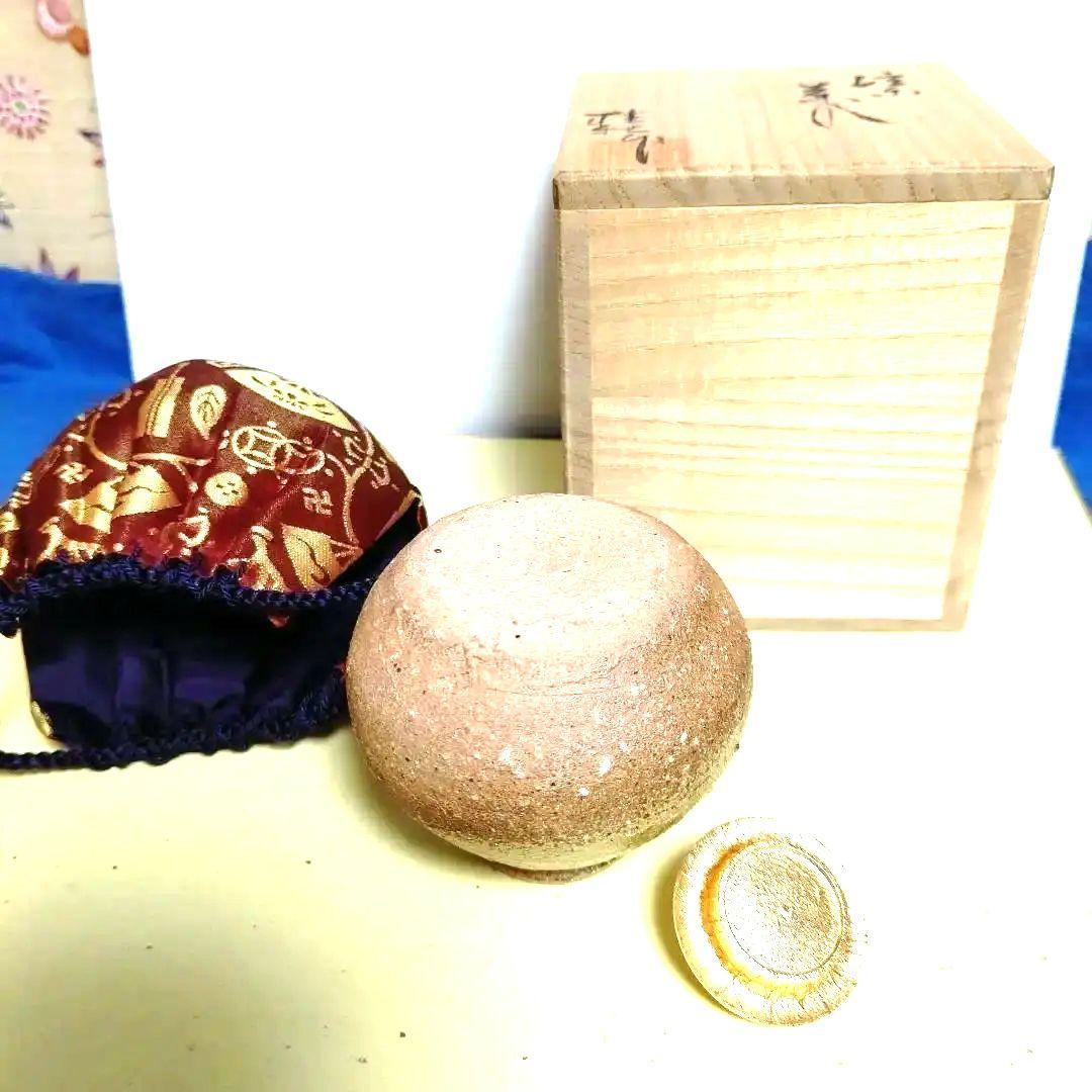 文琳茶入、信楽焼、桂秋作。