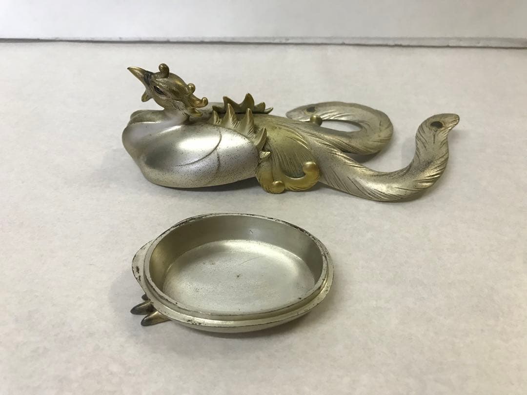 鋳銅:鳳凰置物(川和暁雲作)