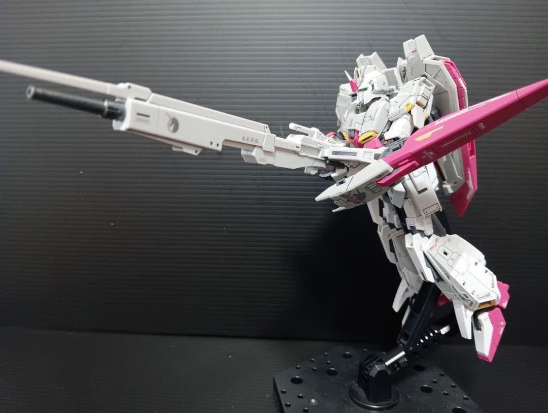 RG Ｚガンダム３号機　特別仕様　完成品　半艶消し加工