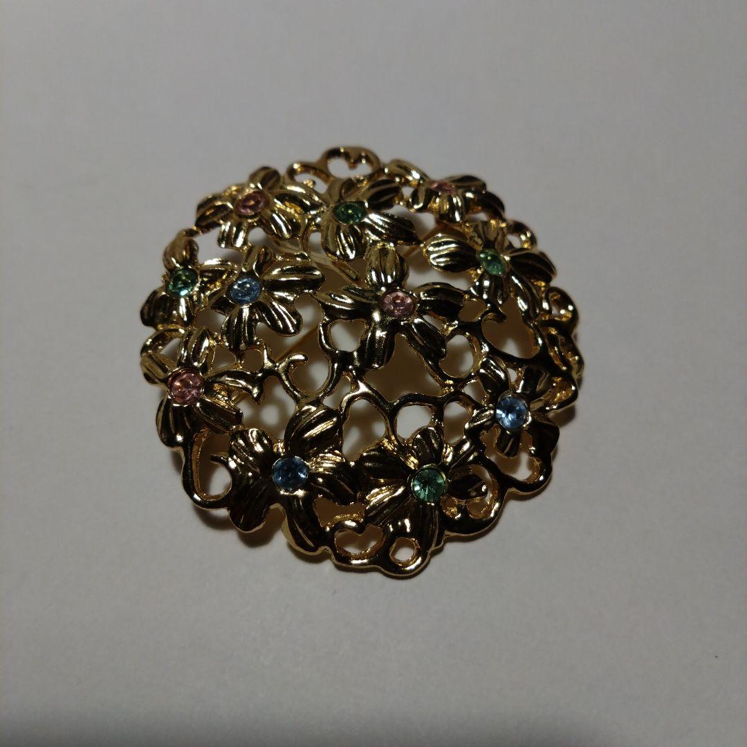 YVES SAINT LAURENT　イヴサンローラン　ヴィンテージ　ブローチ