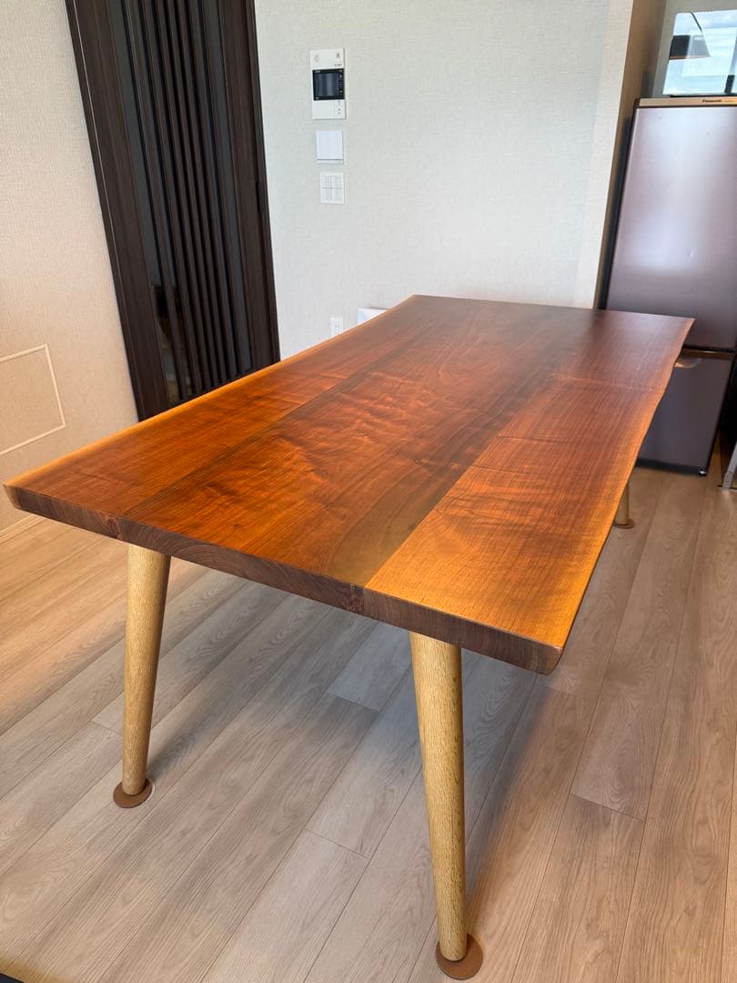 飛騨家具　ダイニングテーブル