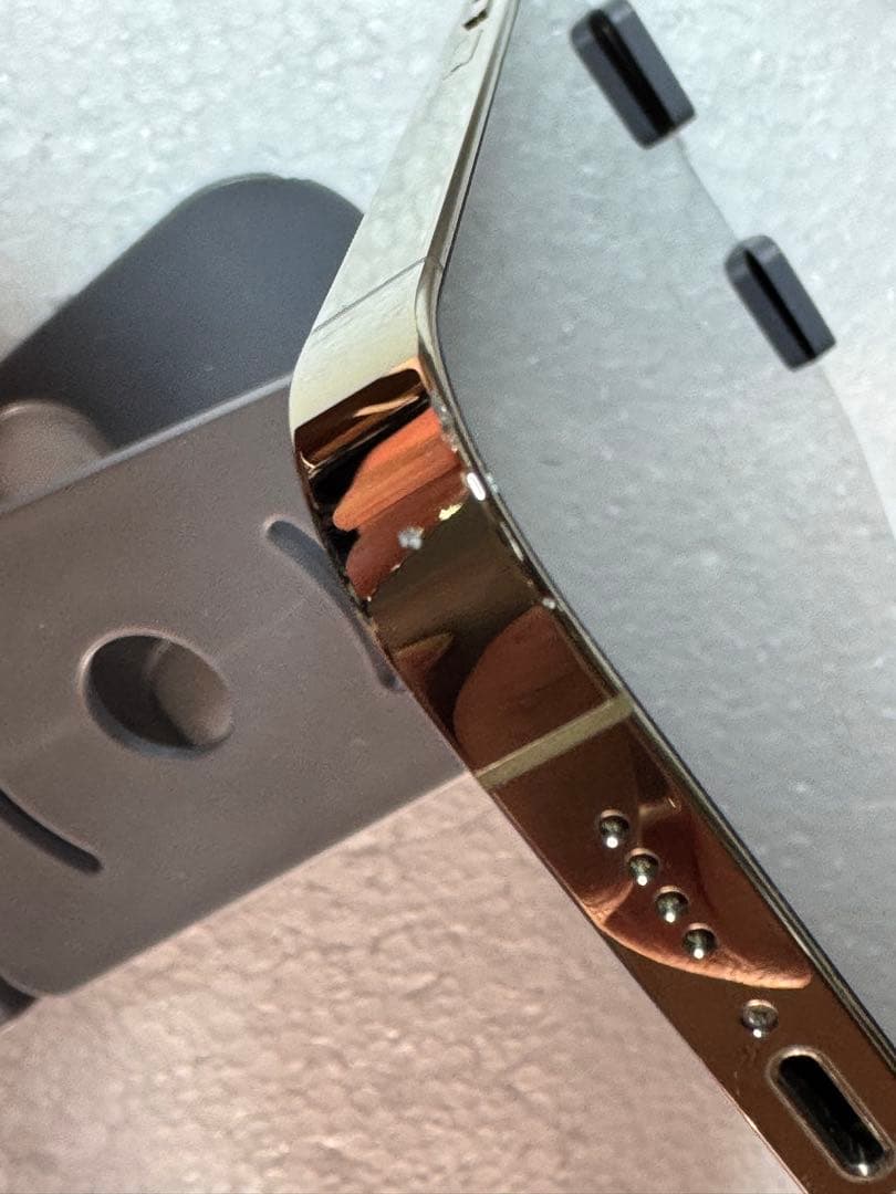 iPhone 13 Pro Max 256 GB ゴールド SIMフリー