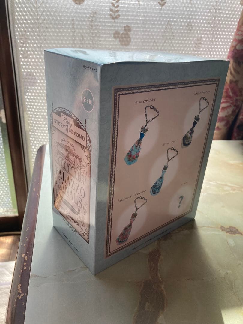 ディズニー ストーリービヨンド パラッツォカナル バッグチャーム 5個箱セット