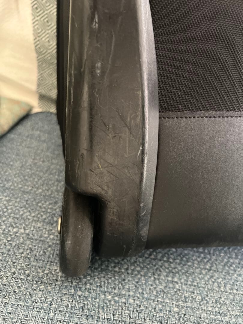 ヴィクトリノックス製スーツケース - 清潔で丁寧に使用された高品質モデル