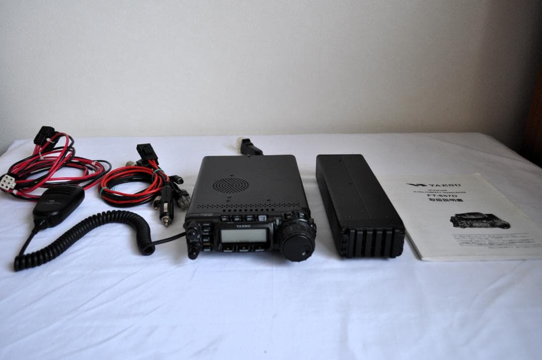 ヤエス　FT-857D　トランシーバー　　　 付属品あり