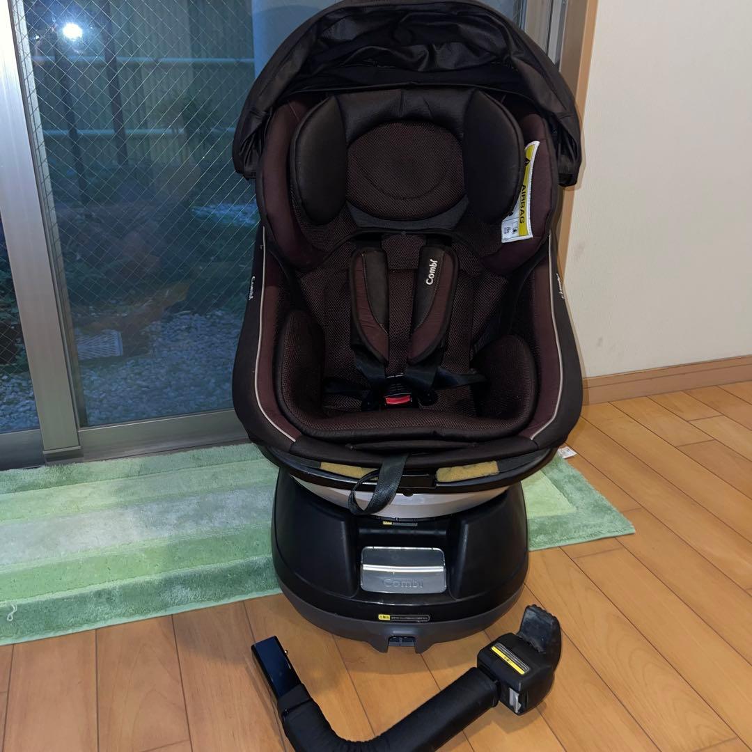 Combi チャイルドシート クルムーブスマート　ブラウン　CG-UTG