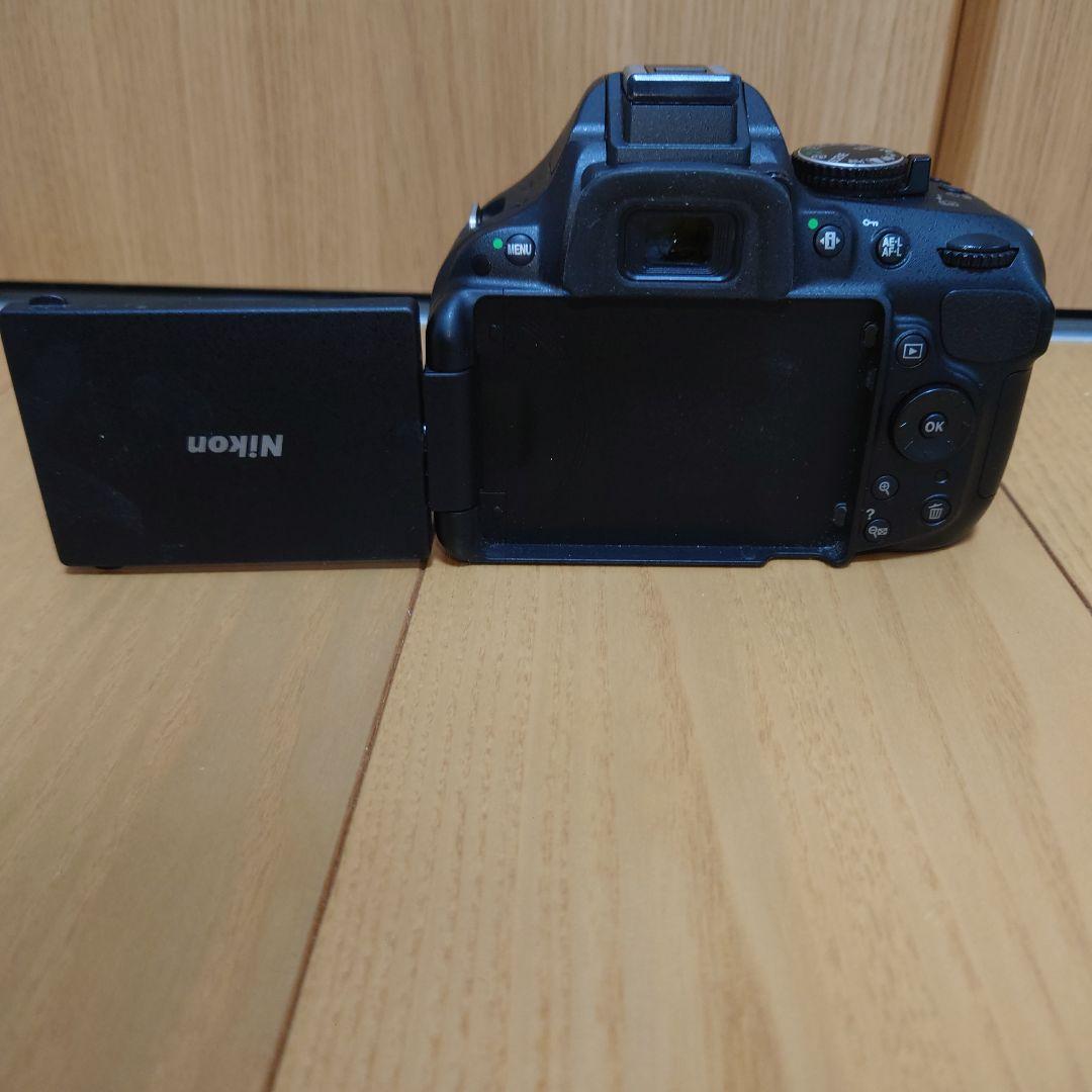 ル*ナ様 【ジャンク品】Nikon D5200 デジタル一眼レフカメラ