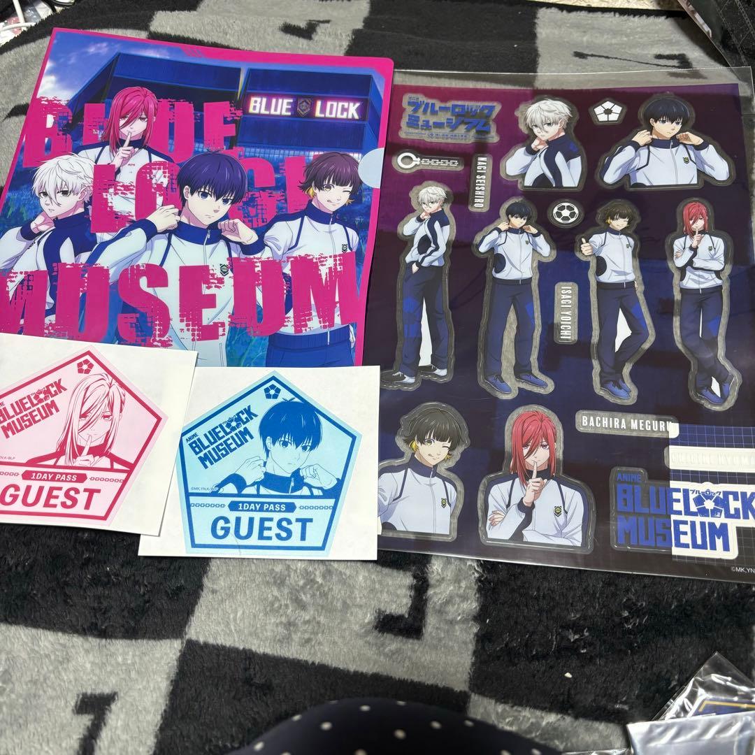 ブルーロック グリッター缶バッジ ミュージアムアクスタ 凪 誠士郎 氷織 羊