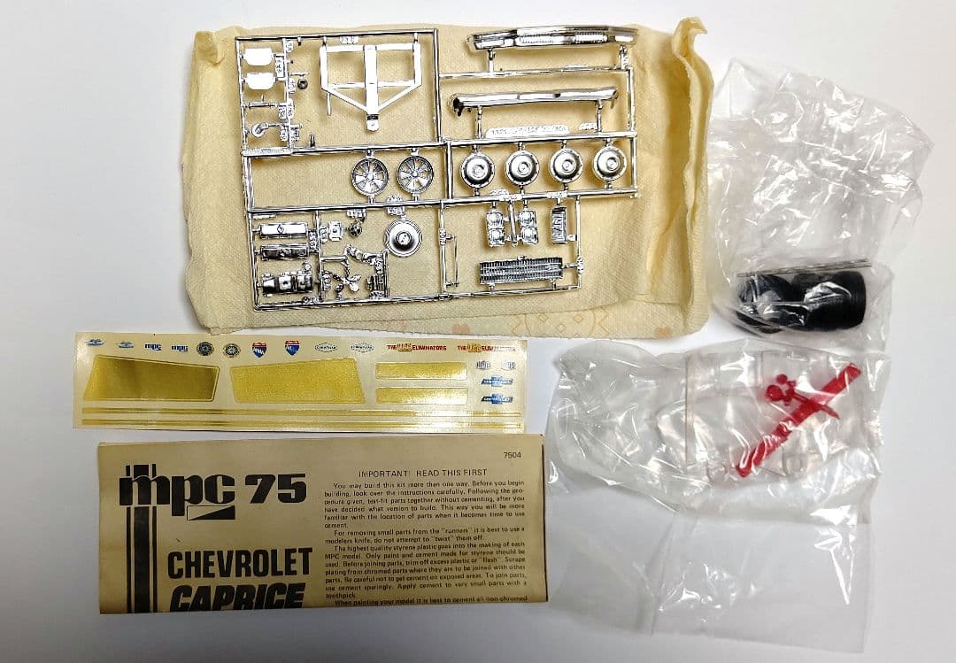 超希少!！ 当時物 未組立 mpc '75 シボレー カプリス