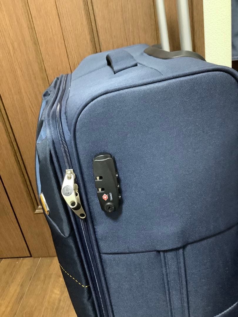 Samsonite サムソナイトソフトスーツケースキャリーバッグ4～7泊 66L