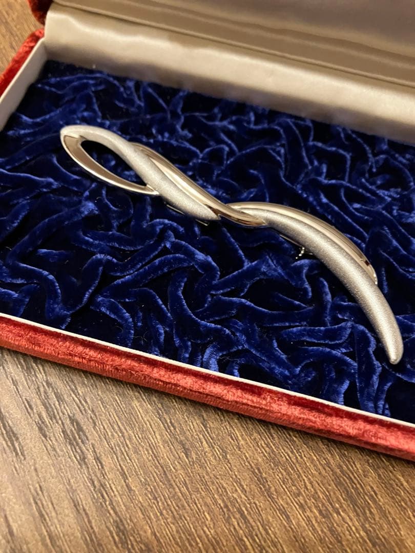 プラチナ900 ブローチ