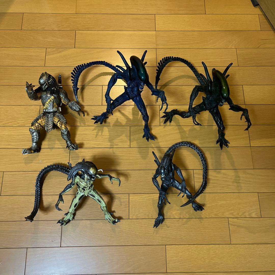プレデターとエイリアン フィギュア 5体セット 値下げ交渉可