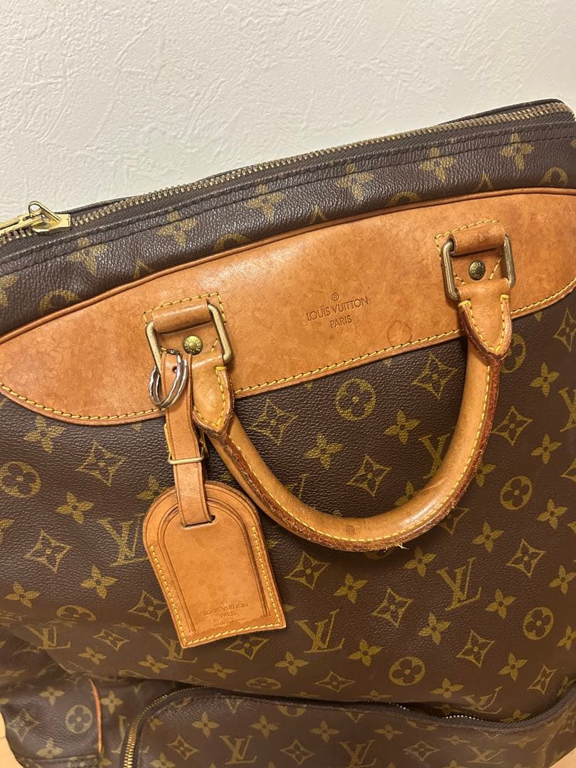 ルイヴィトン LOUIS VUITTON モノグラム エヴァジオン