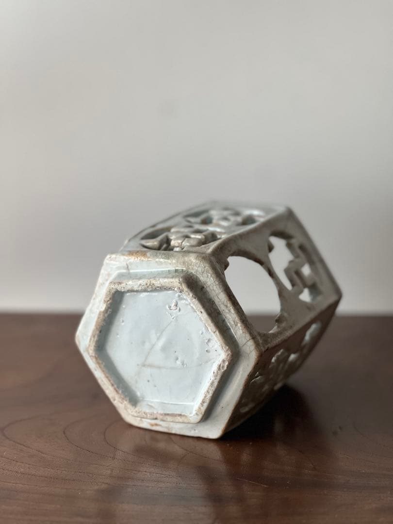 李朝 白磁 卍文透彫六角筆筒 李朝初期 高麗 柳宗悦 民藝館