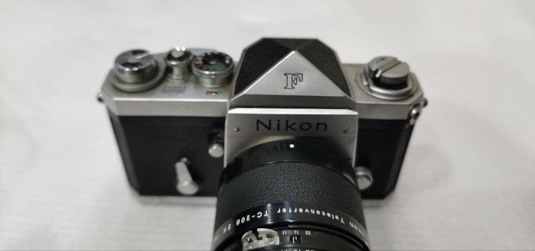 Nikon F 一眼レフカメラ Nikkor レンズ付き