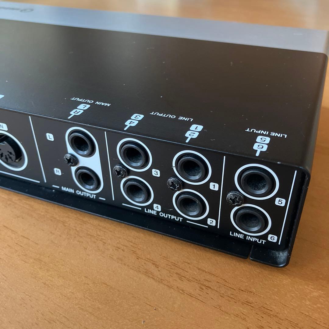 Steinberg UR44 オーディオインターフェイス【通電確認済み】