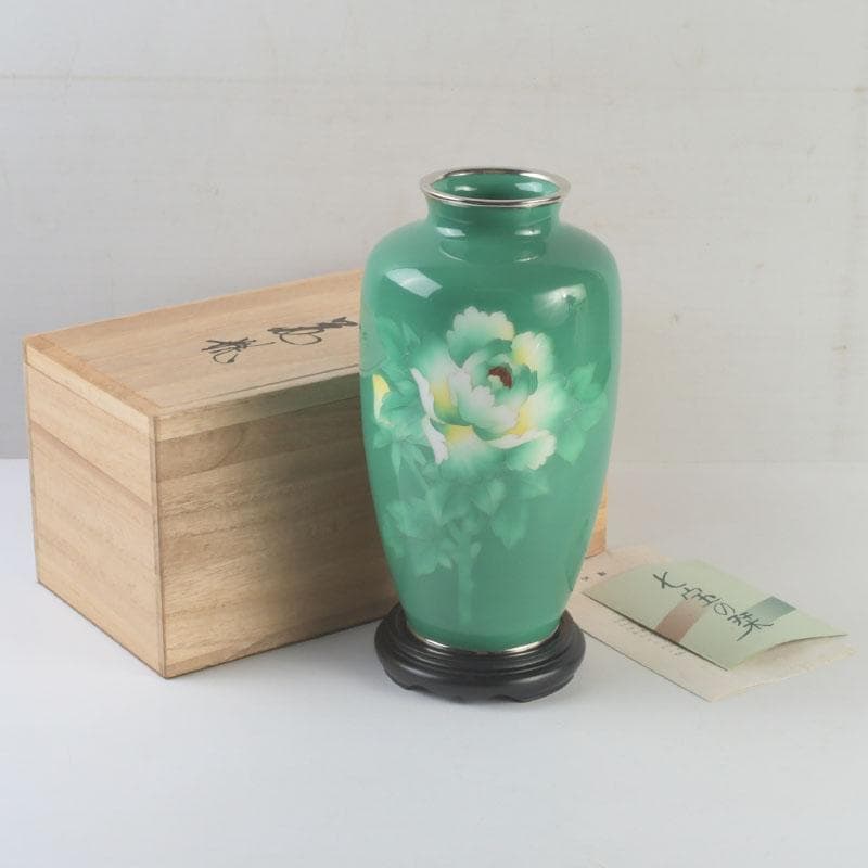 七宝焼　安井幸晴作　牡丹文　花瓶　唐木台付　共箱　V　9556