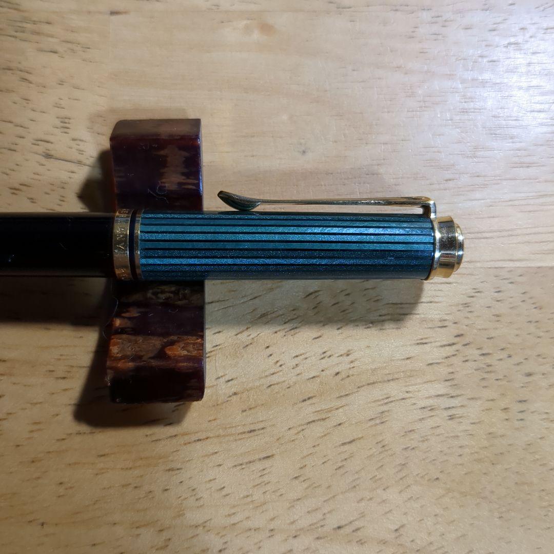 ペリカン　スーベレーン　k600 ボールペン　緑縞