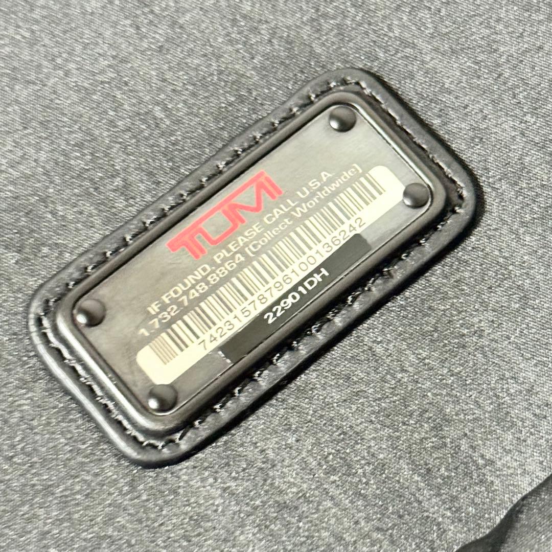 未使用級✨TUMI トゥミ　キャリーケース　22901DH スーツケース　黒