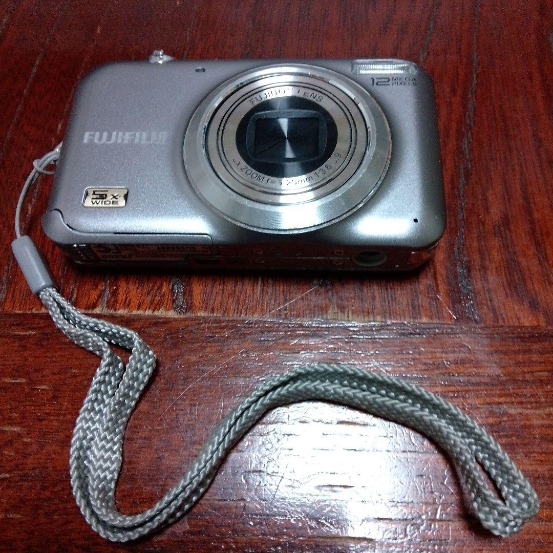 FUJIFILM FINEPIX JX200 本体と付属品