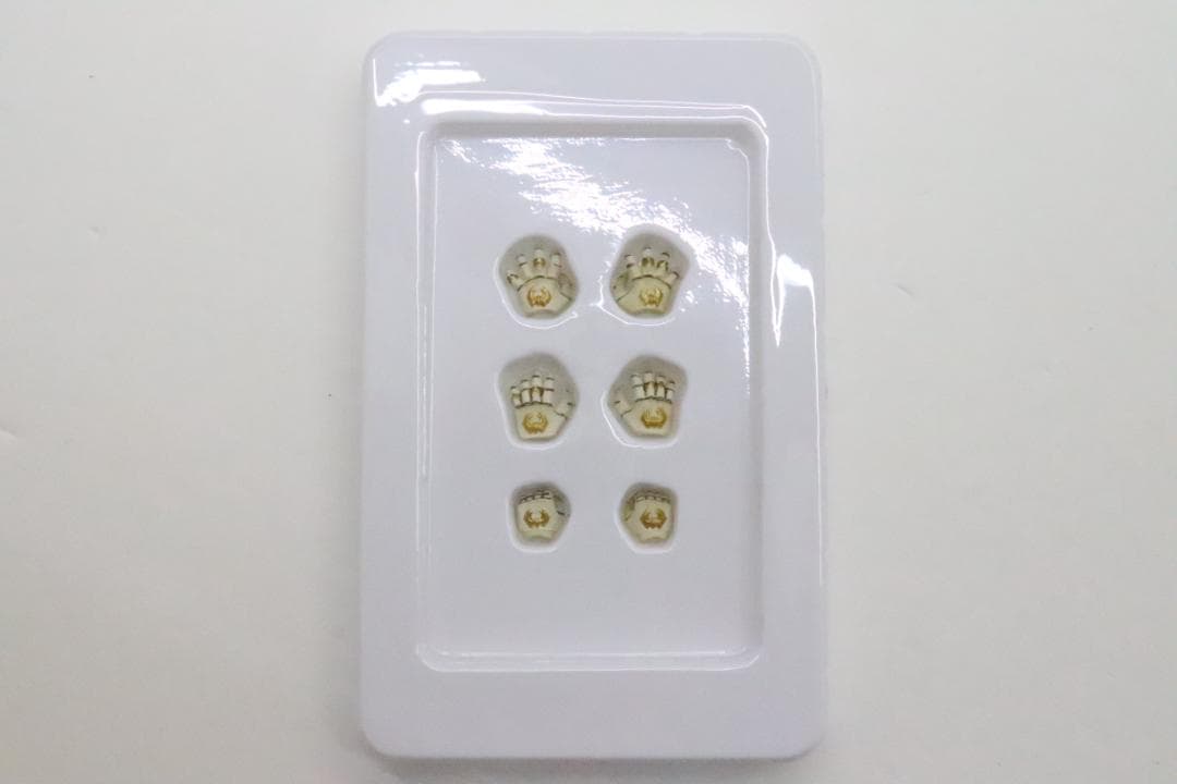 真骨彫製法 ン・ダグバ・ゼバ 30-JD0917-08