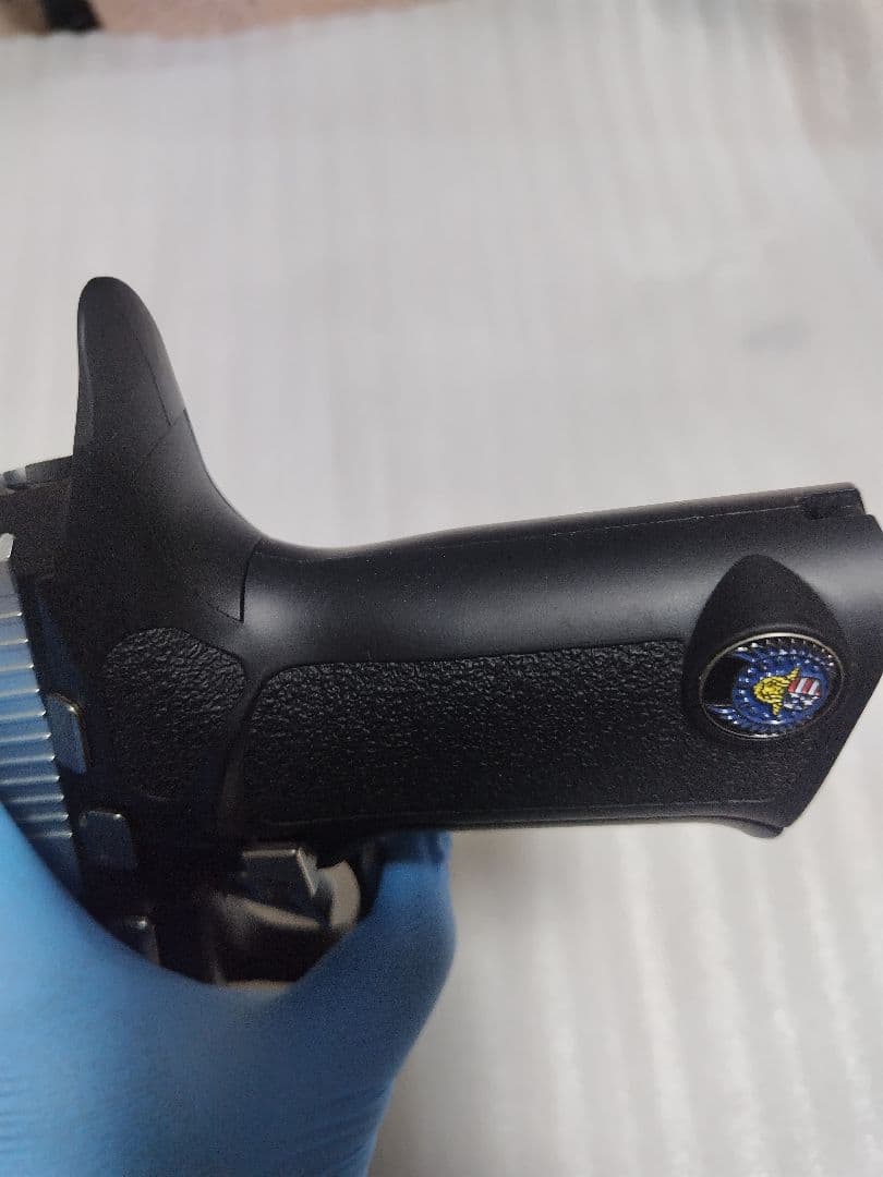 東京マルイ センチネルナイン レオンモデル バイオハザード6　完全限定商品