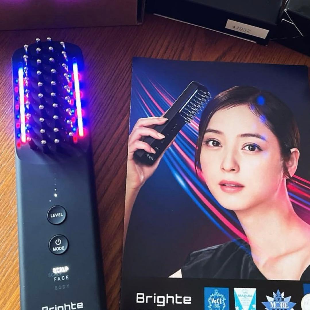 公式 4月購入品【ブライト エレキブラシ プラス】ELEKI BRUSH+ 美品