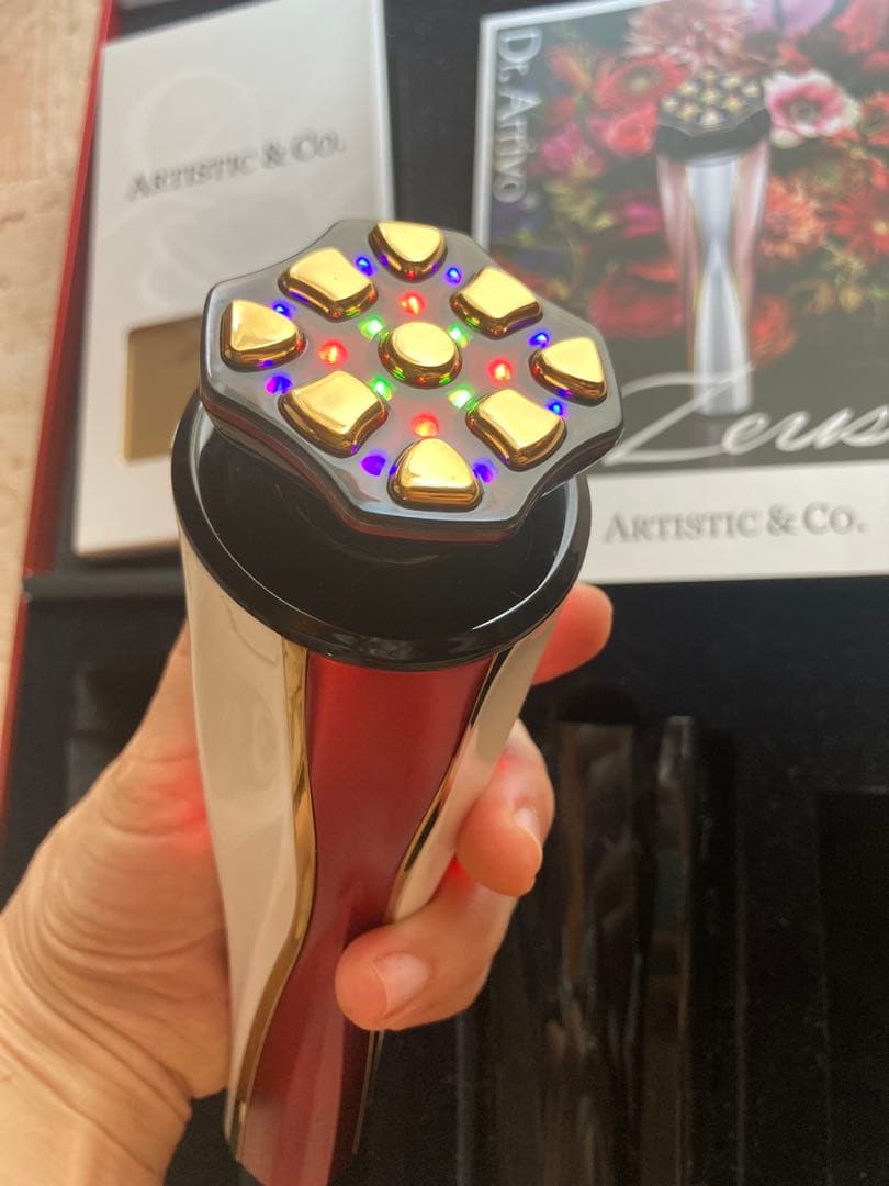 Dr. Arrivo Zeus II 美顔器