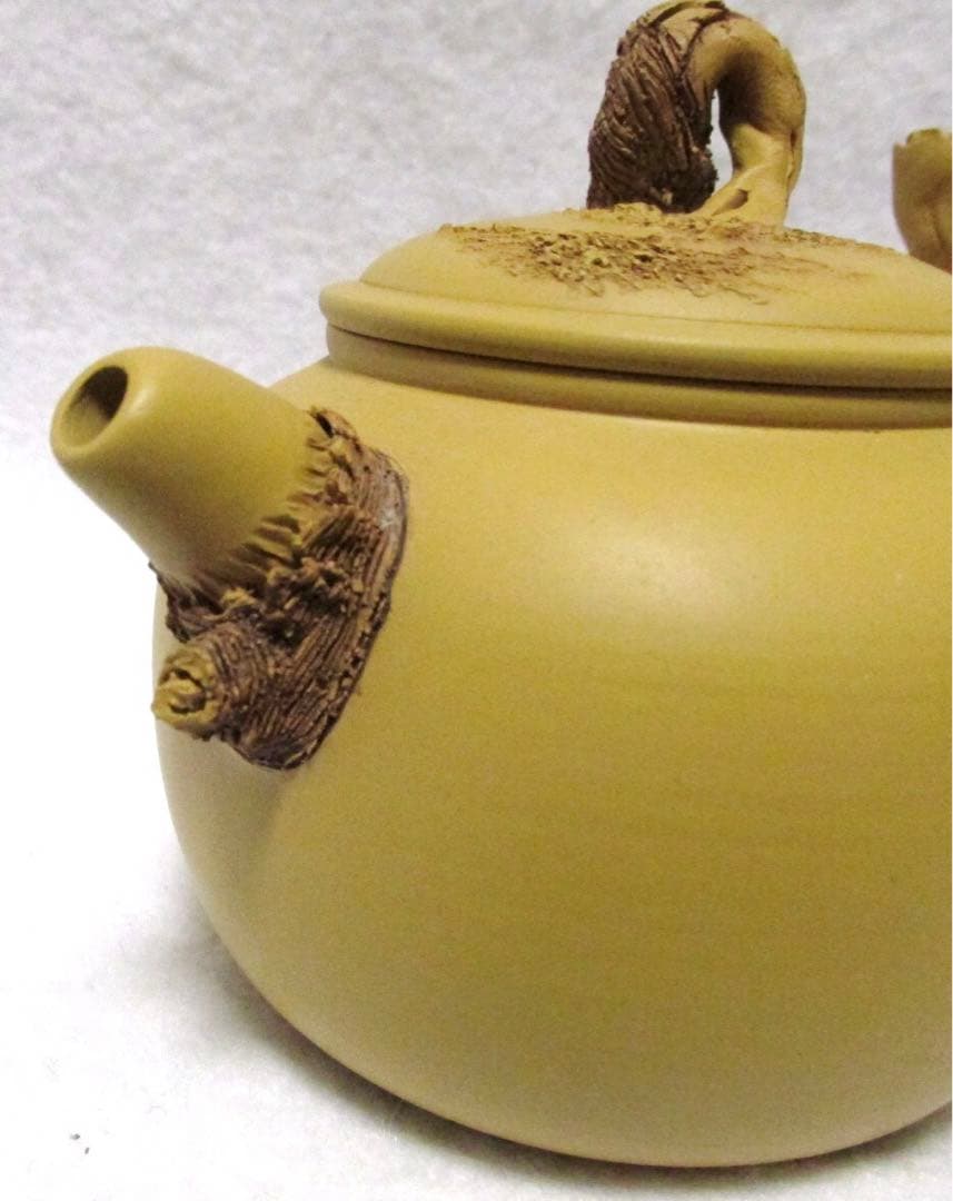 細く丁寧で雰囲気が素晴らしい 中国 茶器 朱泥急須