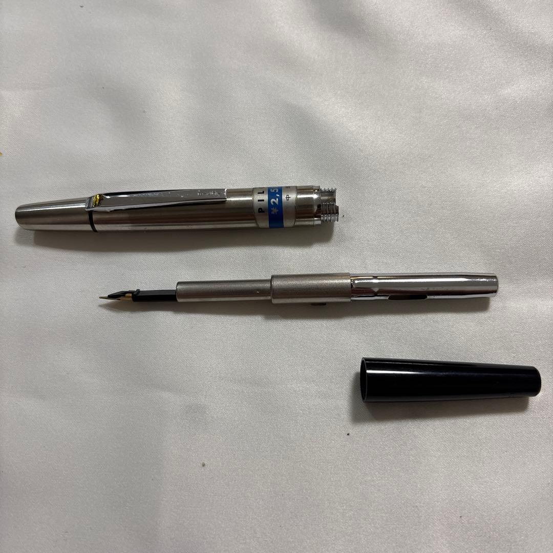 D*U様 貴重 廃盤 PILOT C-250SS 初期型キャップレス 万年筆　1