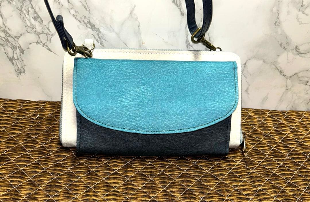 えっこ様☆フラップ付きお財布ショルダー(スマホも入るよ)＆目隠しカーテン5枚★¨̮