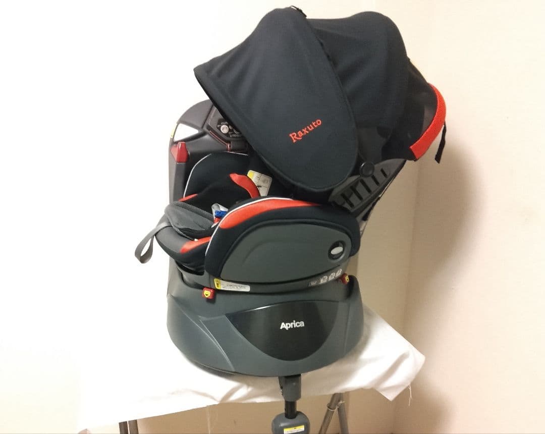 Aprica フライディア ラクート 回転式 チャイルドシート 付属品あり