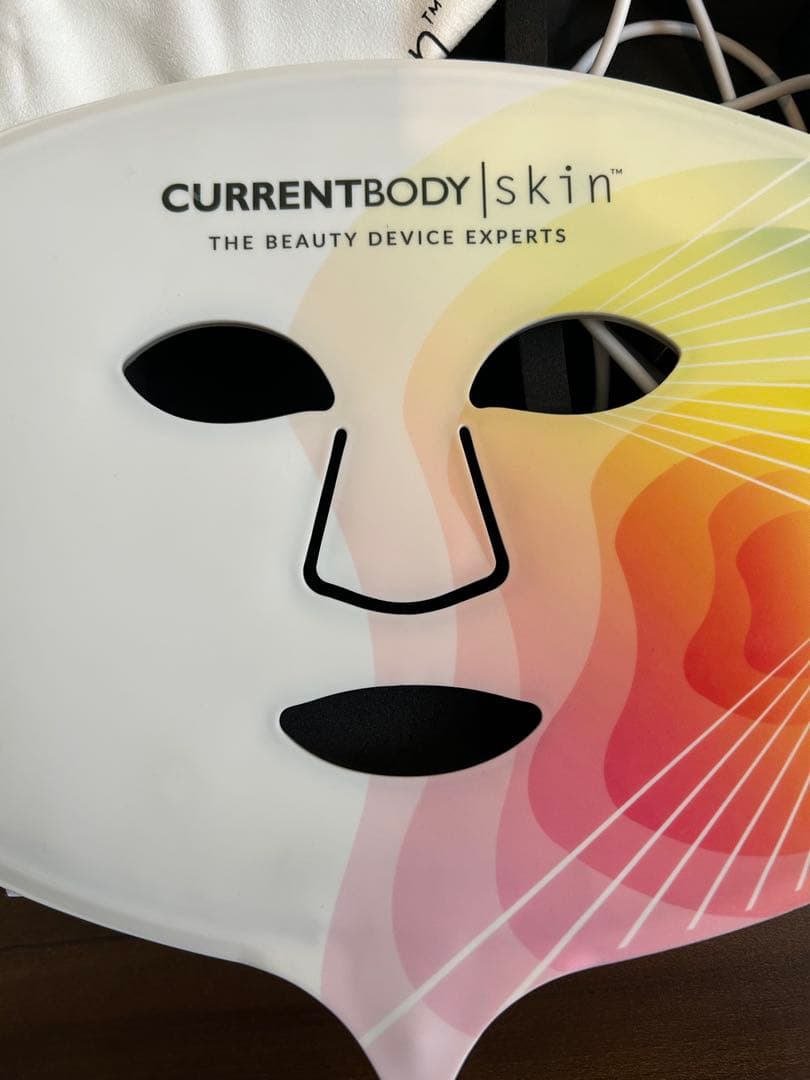 CURRENTBODY LEDマスク 美顔器