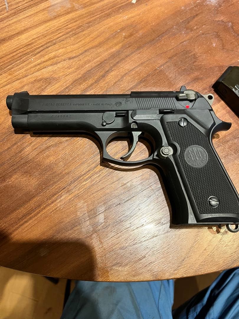 ベレッタ 92FS ガスガン