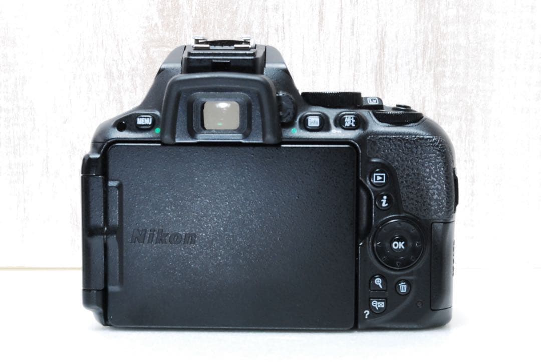 ❤️美品❤️取扱説明書付❤️Wi-Fi搭載機❤️ダブルレンズ❤️ Nikon D5500