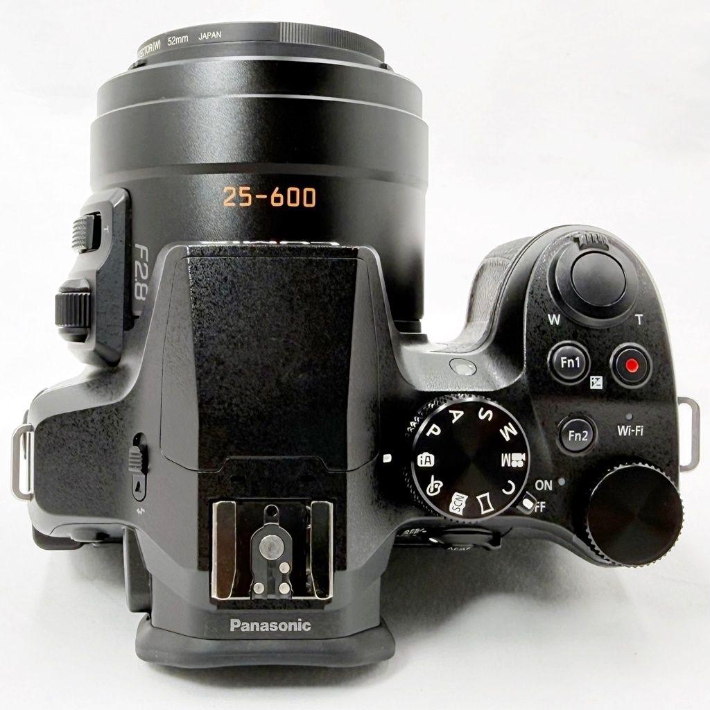 【美品】パナソニック LUMIX DMC-FZ300 ブラックコンデジ カメラ