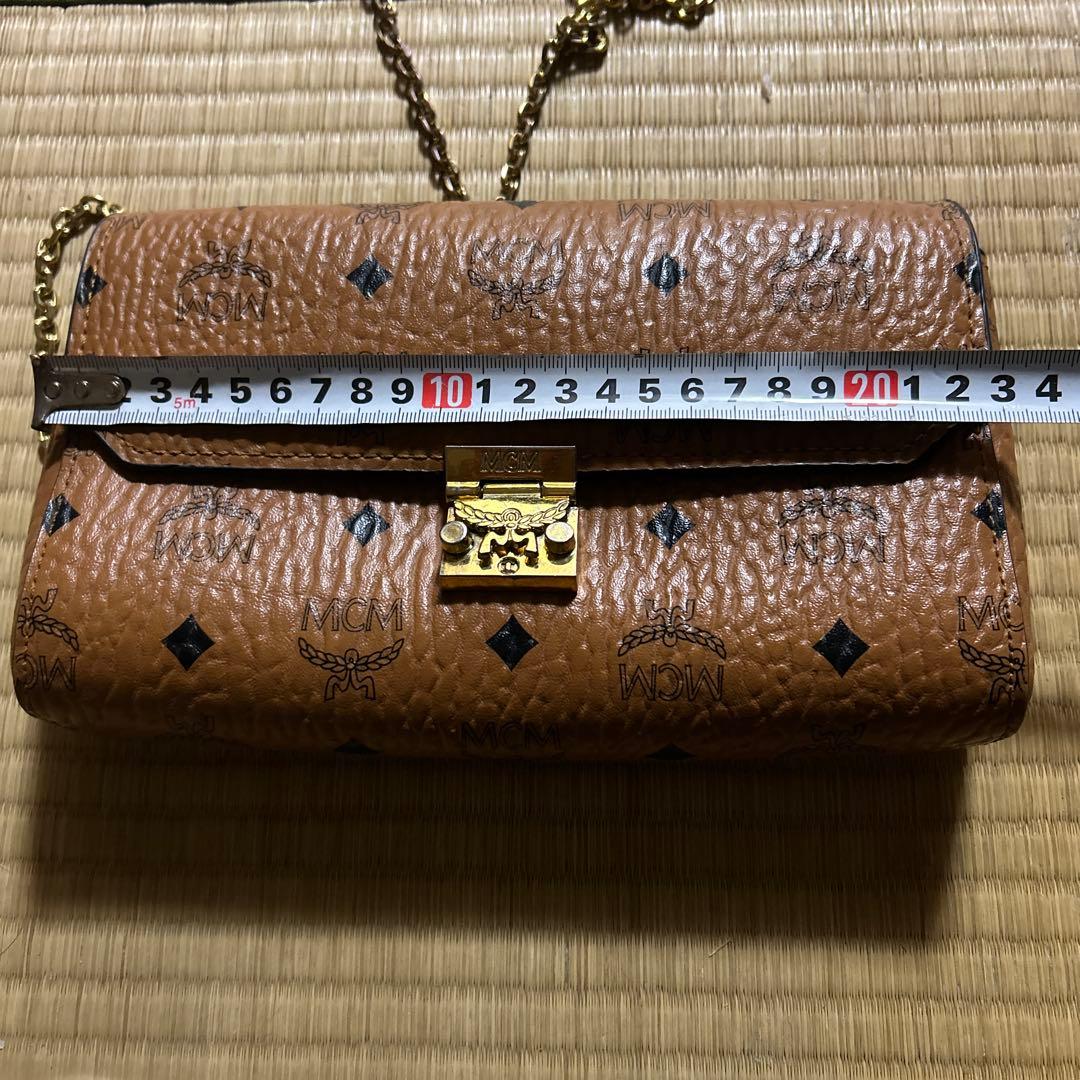 MCM ブラウンレザー ショルダーバッグ