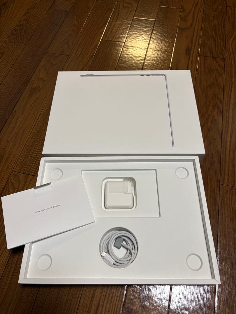 【メモリ24GB！】Apple MacBook M2 シルバー本体